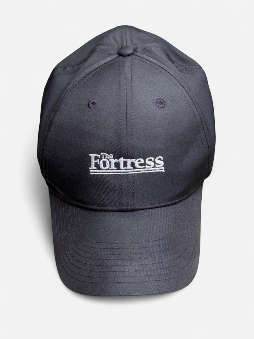 Nike black The Fortress hat size: M / L